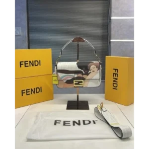 Fendi Handbag For Women (J921)