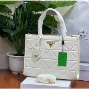Prada Handbag For Women (CSO1138)
