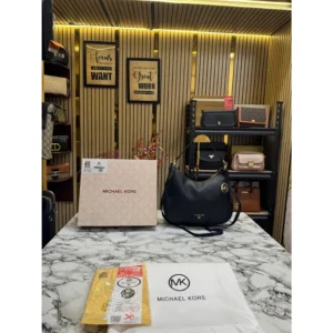 Michael Kors Handbag For Women (SUP1240)