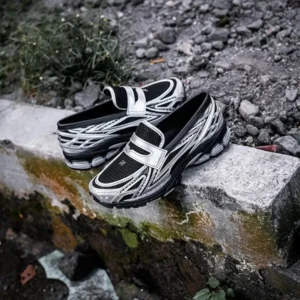 New Balance 1906l Loafer Silver Metallic Black For Men (FT756)