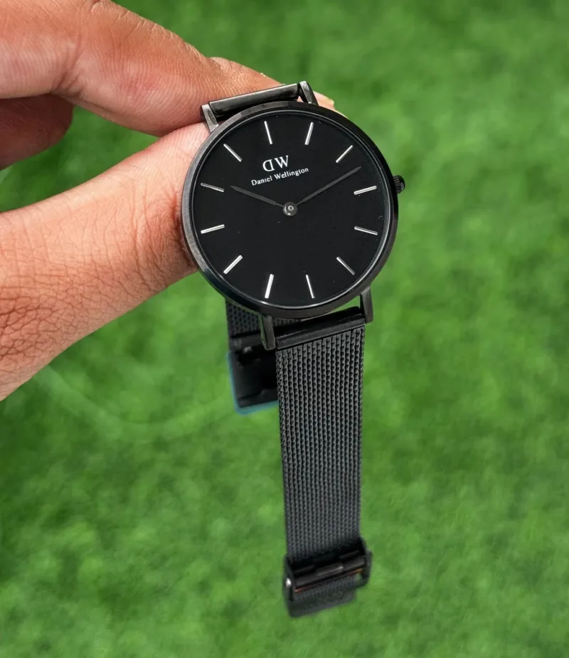 Daniel Wellington Classic Petite Black 28mm