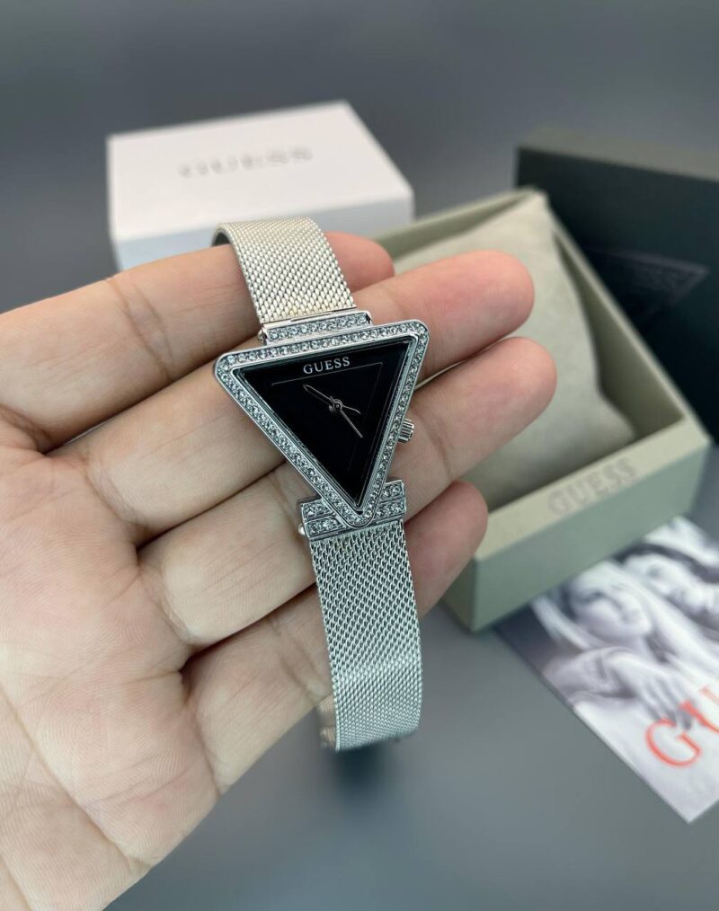 Guess Fame Black Dial With Silver Strap