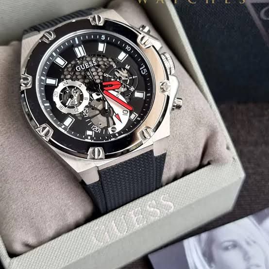 Guess GW0334G1 Black Dial Steel Bracelet