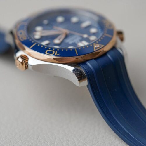 Omega Seamaster Diver 007 Blue Dial