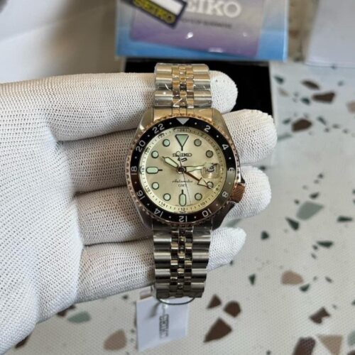 Seiko 5 Sports SSK046K1 Store Quality